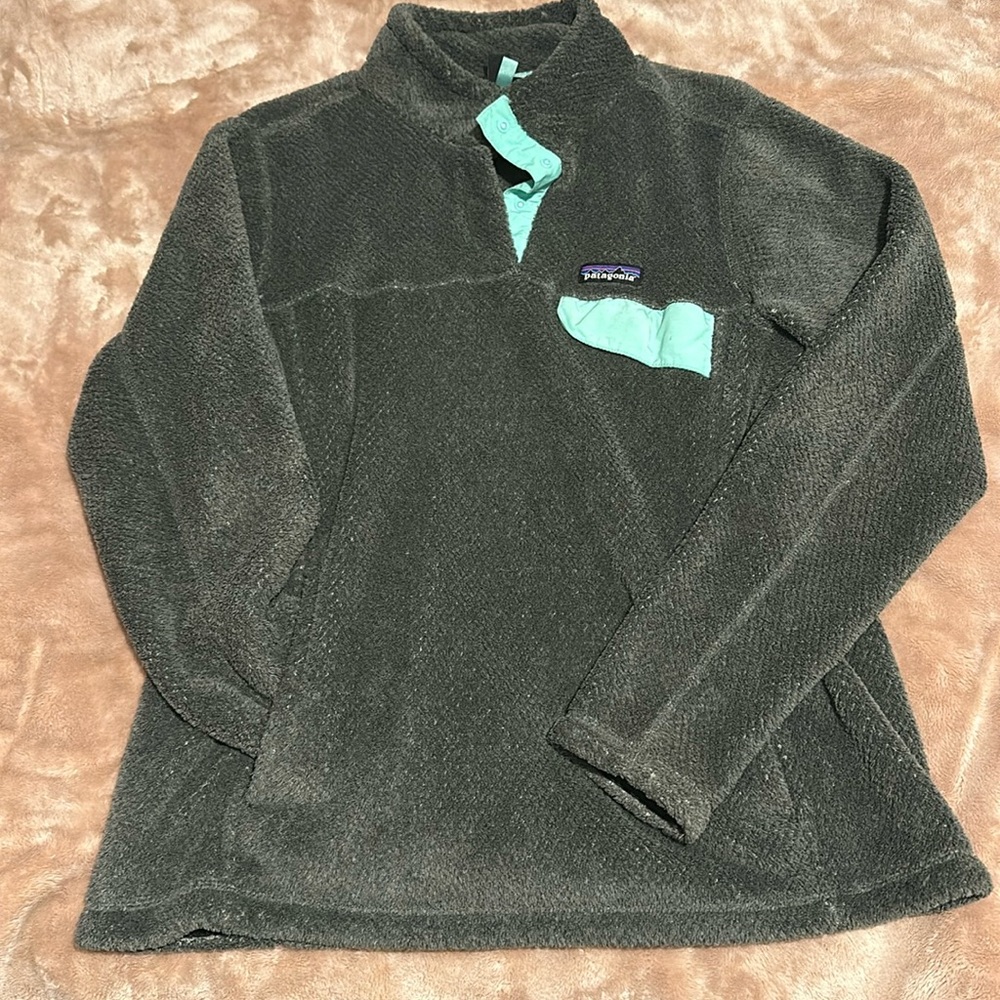 Women’s Large Patagonia Sweatshirt